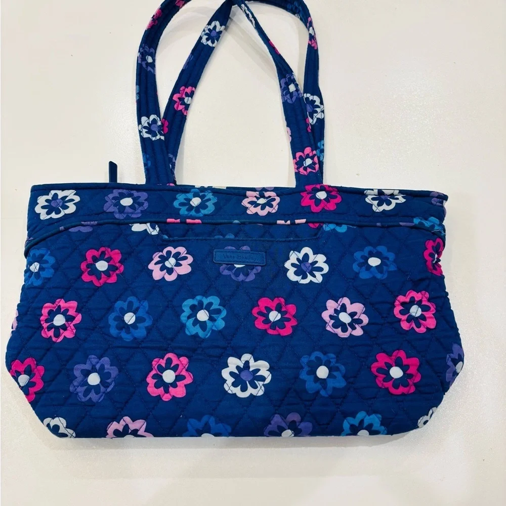 Vera Bradley Floral Tote - Navy and Pink size H 9* W 15 - Picture 1 of 9